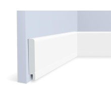 Плинтус Hiwood B70 с полосой 70*10,5*2000 мм в Рязани