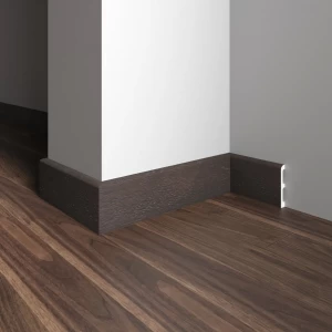 Плинтус напольный 706-93